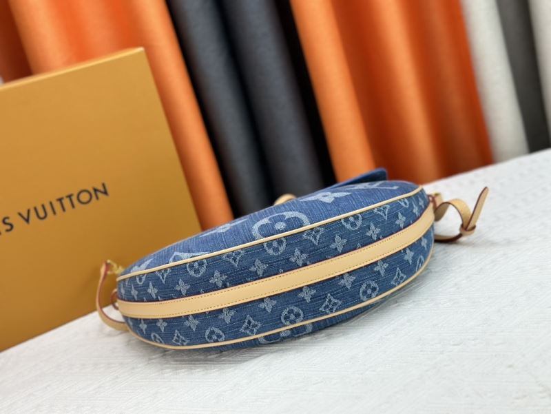 Louis Vuitton Hobo Bags